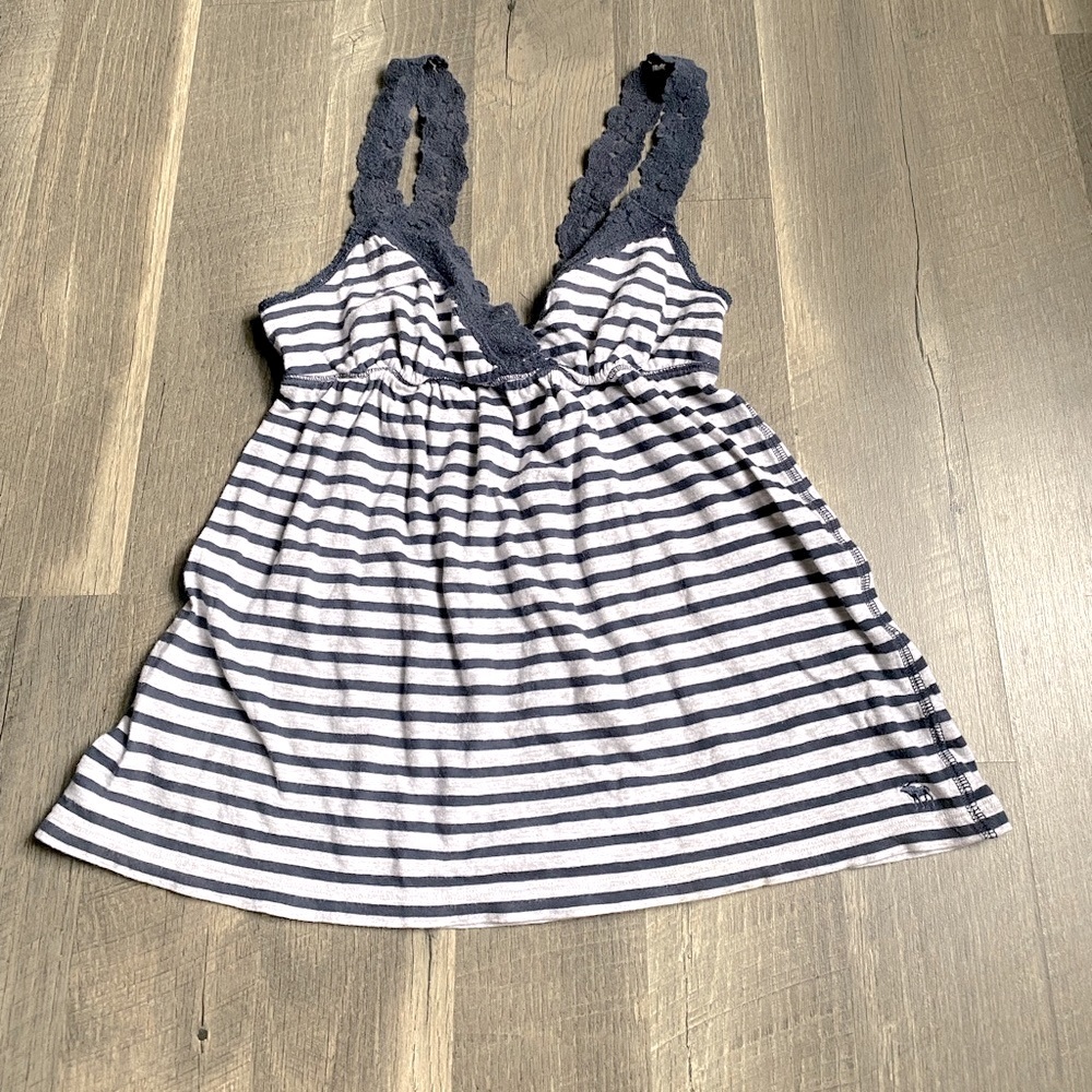 Abercrombie & Fitch Cami